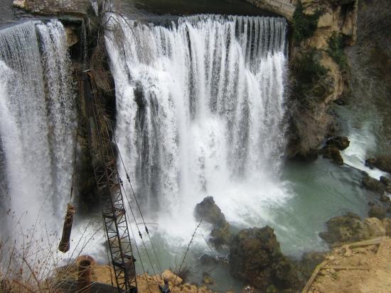 Vizeses Jajce sziveben